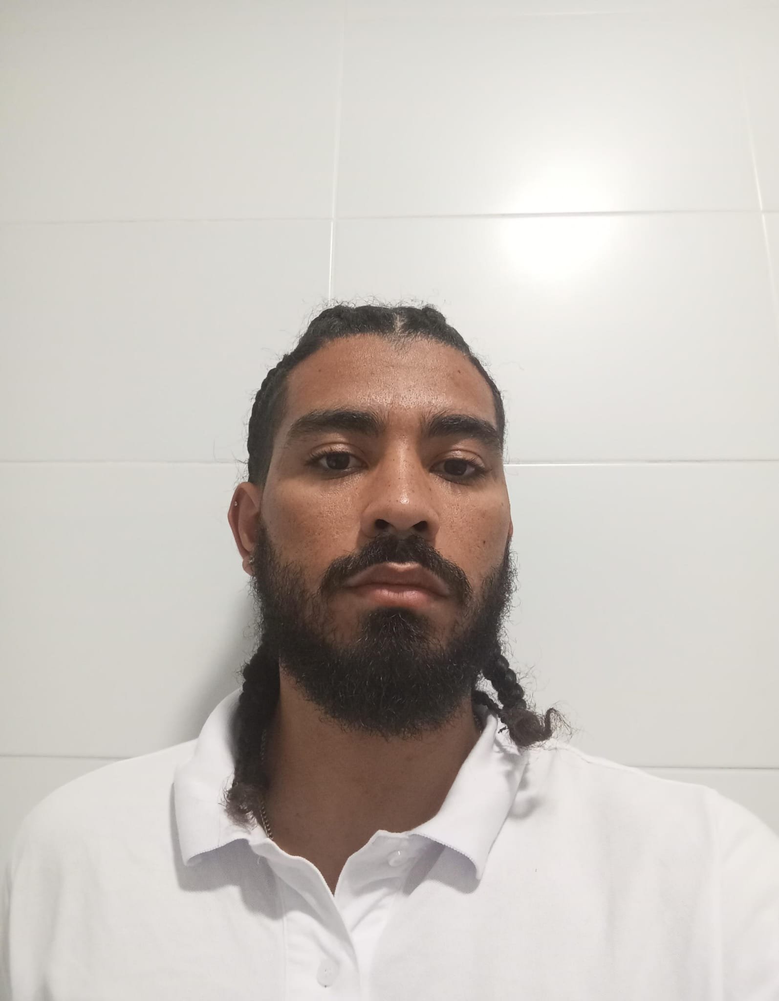 Sebastián Chaux Becerra